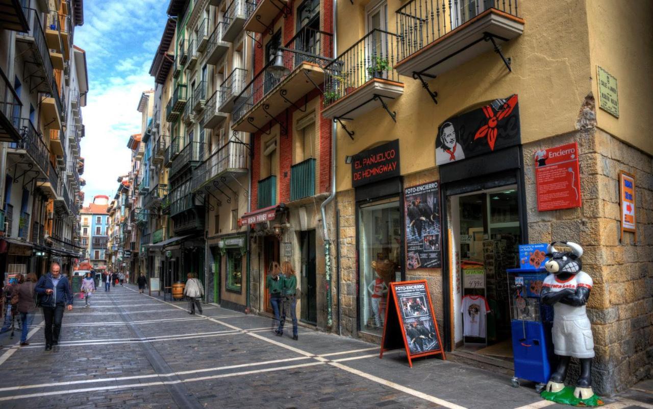CalleEstafeta, Apartamento Apartment Pamplona Bagian luar foto
